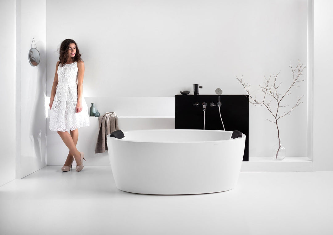 What Are Bathtubs Made Of? | Types, Pros &amp; Best Materials for 2025