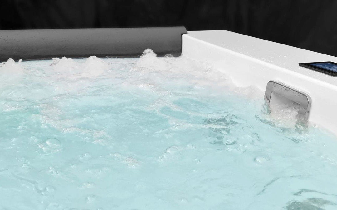 Overview of Whirlpool Bathtub Jet Types, Their Purpose and Therapeutical Massage Effect