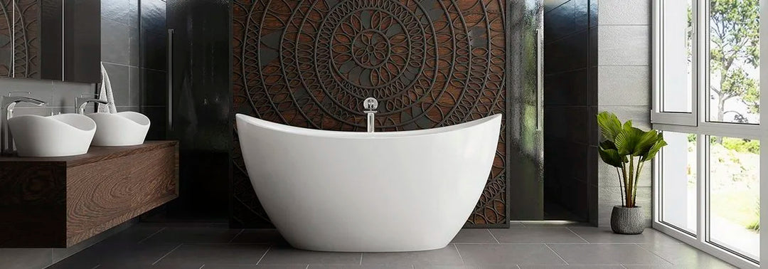 10 Small Freestanding Baths for Petite Bathrooms