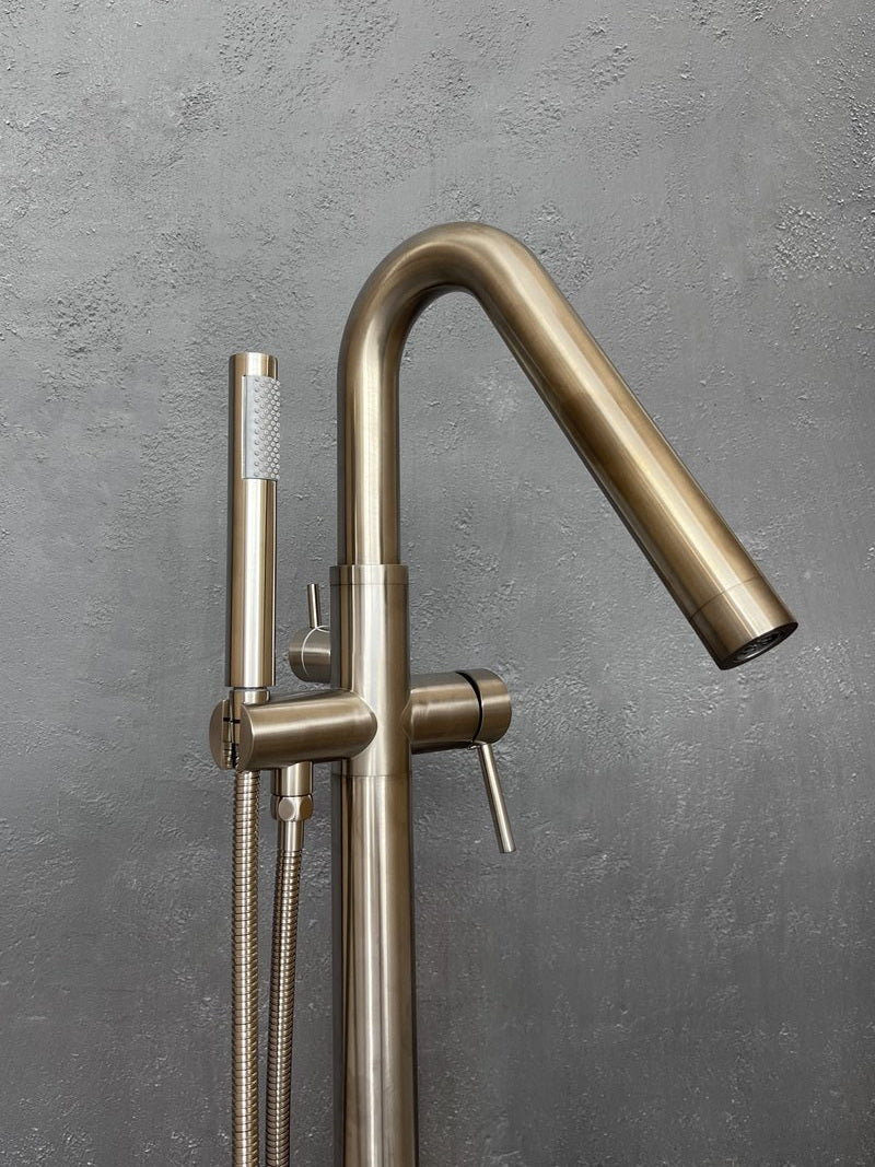 Colonna-120 Floor Mounted Tub Filler – BN