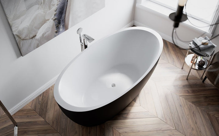 Sensuality Blck-Wht Stone Bathtub