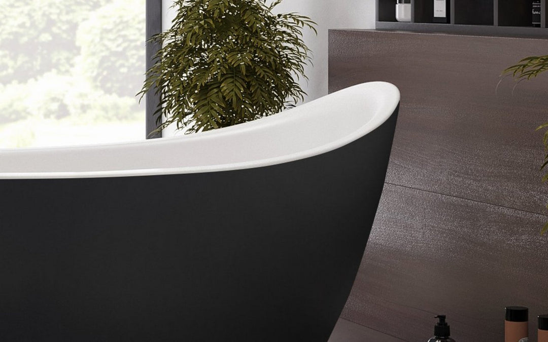 Emmanuelle 2 Blck-Wht Freestanding AquateX Bathtub