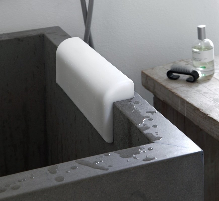 Comfort White Bath Headrest