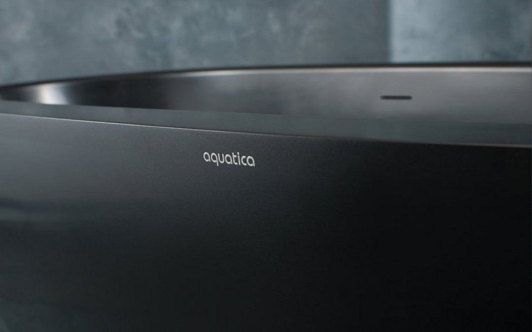Karolina 2 Black-Matte Stone Bathtub
