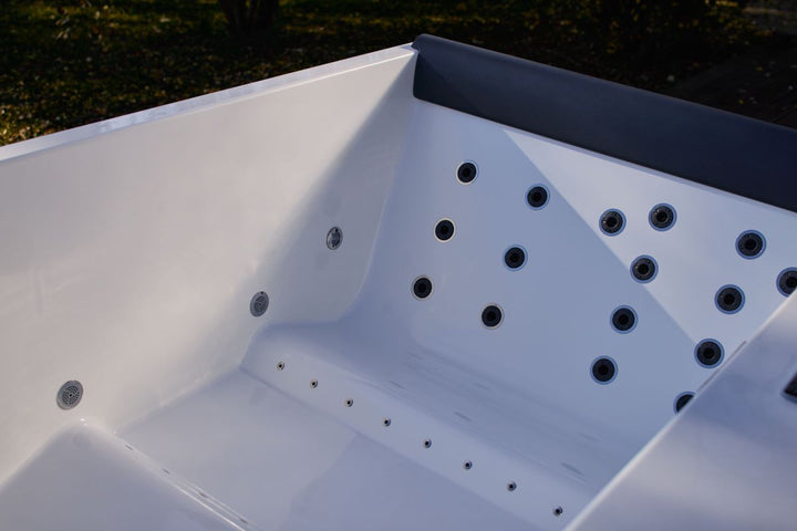 Aquatica DurateX White Material Sample