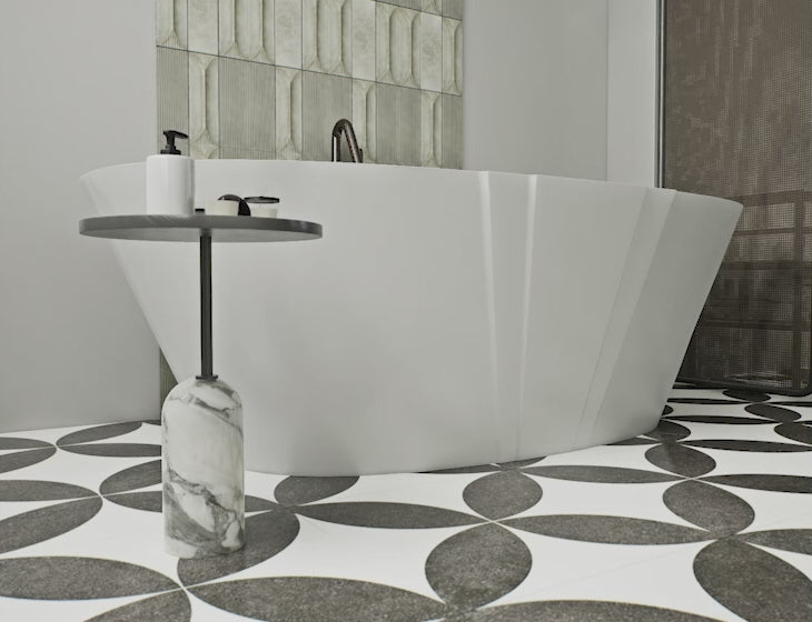 Magda Freestanding Soaker